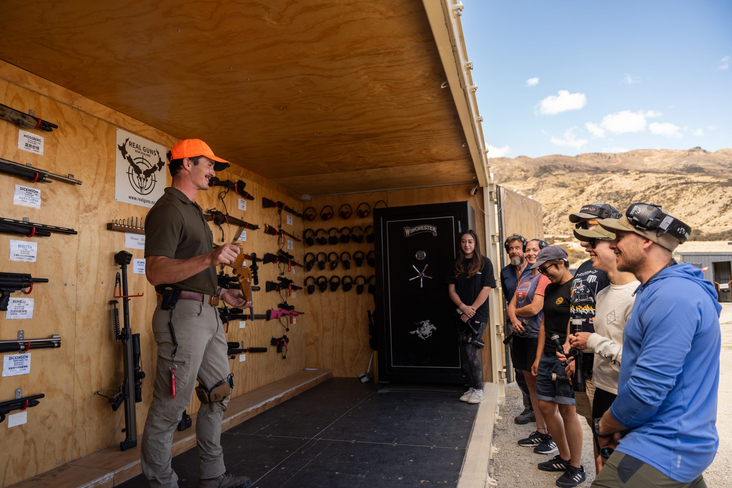 Real Guns New Zealand 的 Cardrona Valley 户外枪械体验场